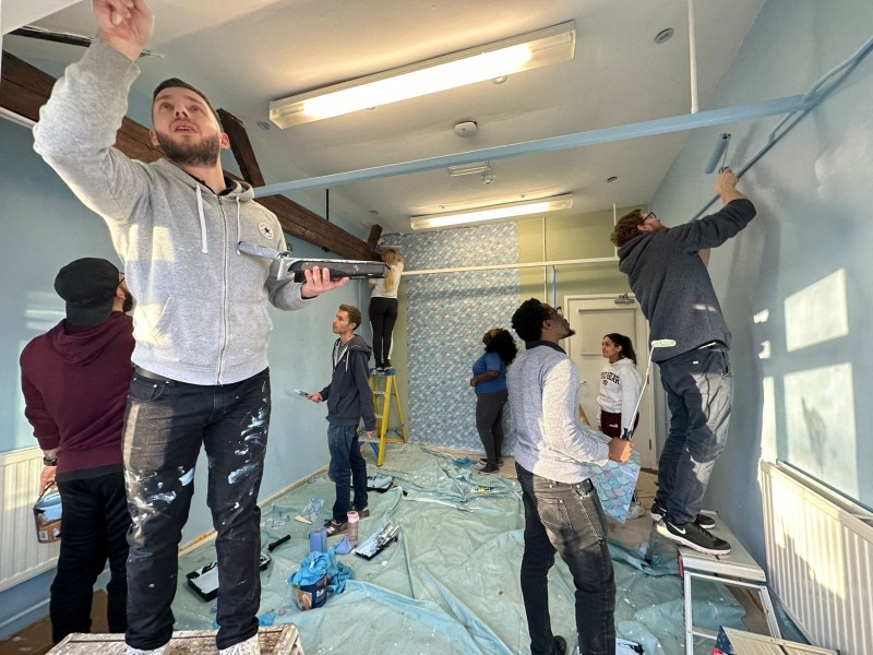 Jesse’s Trainee Challenge: School sensory room makes a splash