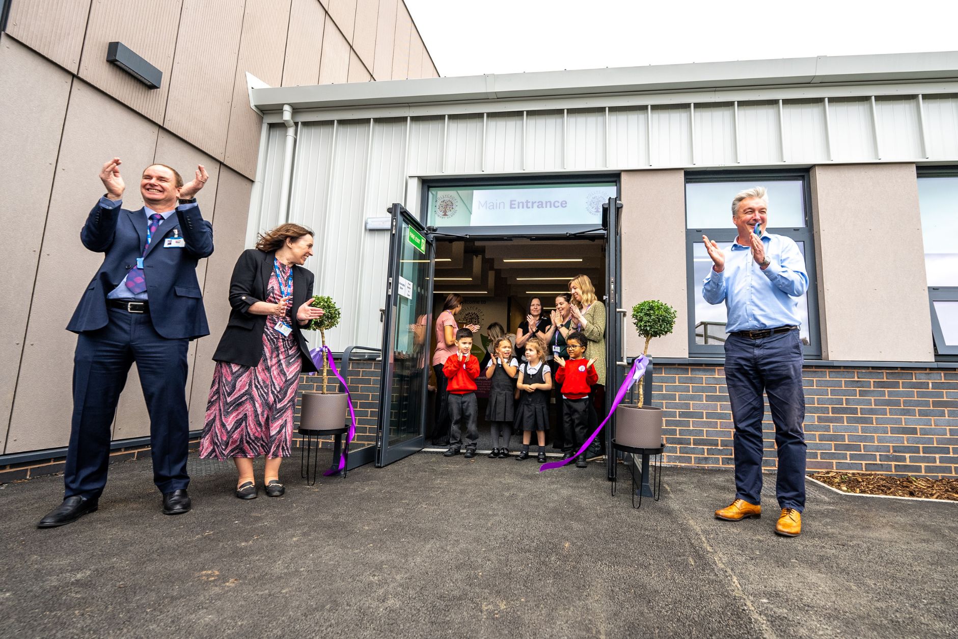 Hollycroft Primary Leicestershire celebrates its official opening in 2024.