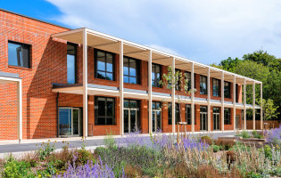 Image of Hounsome Fields Primary School-external-25.jpg