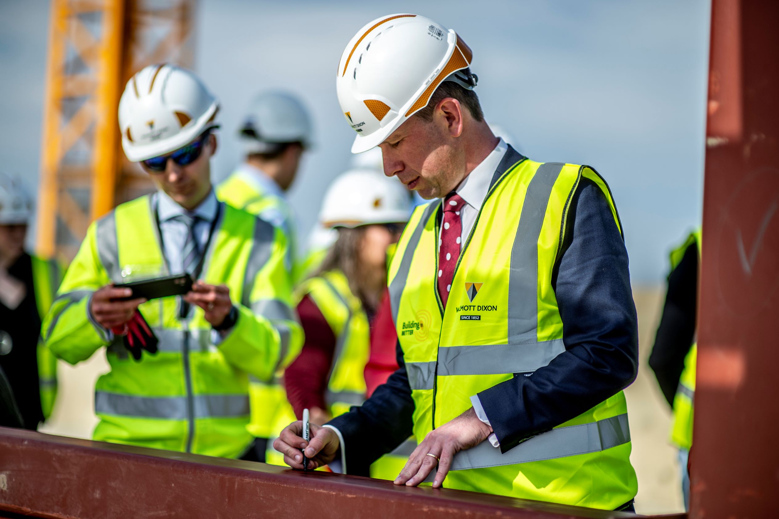 Thames Valley Topping out mid res 3.jpg
